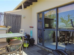 2 Bedroom Penthouse in Jackal Creek Golf Estate