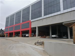 436 m² Industrial space in Riverhorse Valley