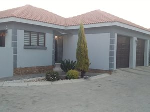 3 Bed House in Helderwyk