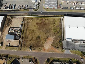 6000 m² Land available in Chloorkop