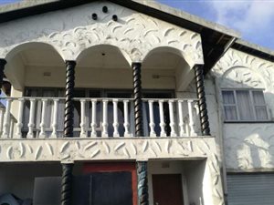 3 Bed House in Lotusville