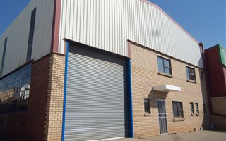 670 m² Industrial space in Primrose