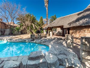 4 Bed House in Norkem Park