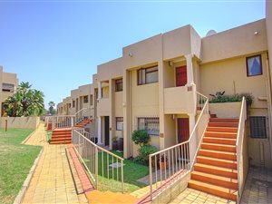 1 Bed Apartment in President Ridge