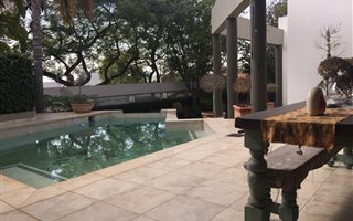 4 Bedroom House in Waterkloof