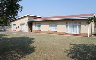 2198 m² Land available in Homelands