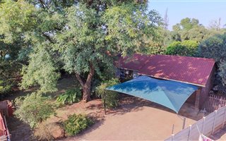 7 Bedroom House in Northam