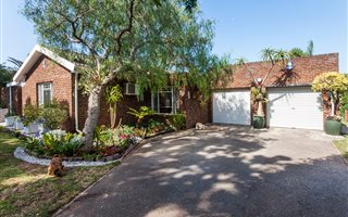 3 Bedroom House in Broadwood