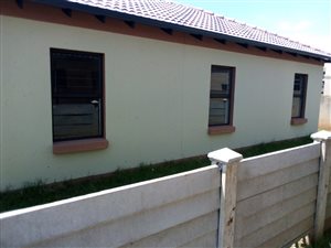 3 Bed House in Waterval East