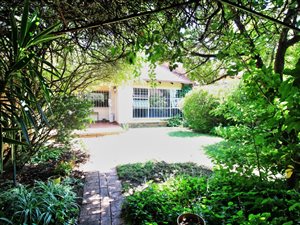 2 Bed Simplex in Fairland