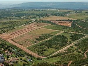 3875 m² Land available in Lynnfield Park