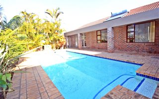 4 Bedroom House in Gonubie