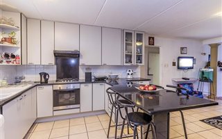 2 Bedroom Apartment in Vorna Valley