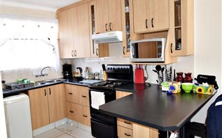 2 Bedroom Townhouse in Georginia
