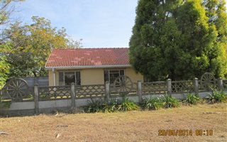 4 Bedroom House in Modelkloof