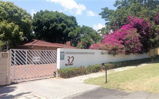 6 Bedroom House in Sandringham
