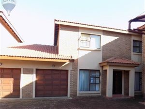 3 Bed Duplex in Lydenburg