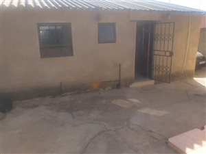 2 Bed House in Pimville