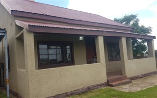 3 Bedroom House in Dersley