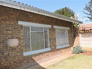 4 Bed House in Blanchville