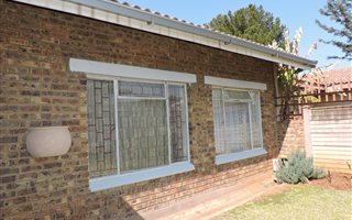 4 Bedroom House in Blanchville
