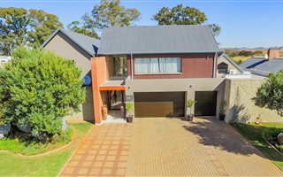 5 Bedroom House in Serengeti
