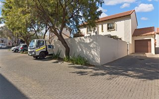 2 Bedroom Townhouse in Country View