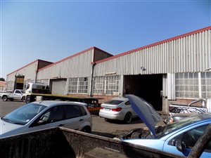 1224 m² Commercial space in Selection Park