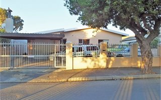 3 Bedroom House in Richmond Estate