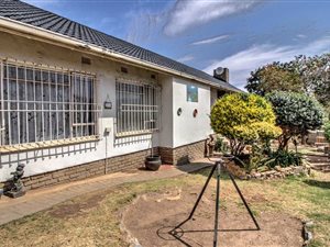 3 Bedroom House in Chloorkop