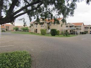 2 Bed Townhouse in Elarduspark
