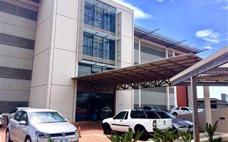 122 m² Commercial space in Umhlanga Rocks