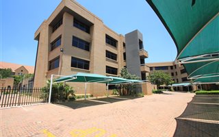 770 m² Office Space in Sunninghill