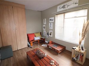 1 Bed Apartment in Milpark