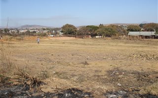 2001 m² Land available in Lydenburg