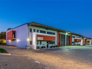 366 m² Industrial space in Brentwood Park
