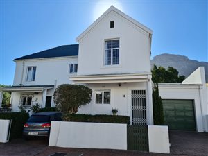 2 Bed House in Scott Estate