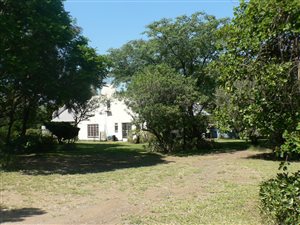 12 ha Farm in Kroondal