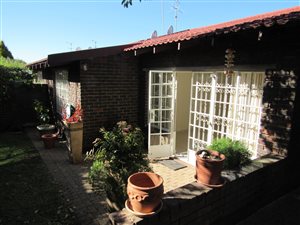 2 Bed Townhouse in Randpark Ridge