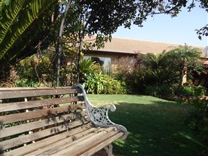 3 Bed Apartment in Eldoraigne
