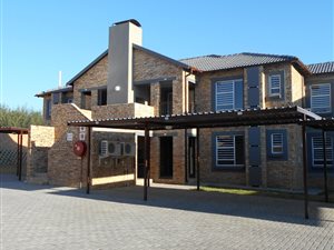 3 Bed Apartment in Wilgeheuwel
