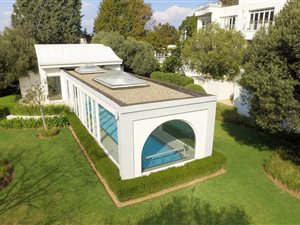 3 Bed Duplex in Illovo