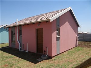 2 Bedroom House in Katlehong
