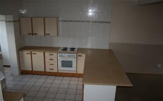 2 Bedroom Flat in Carletonville
