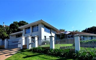5 Bedroom House in Loevenstein