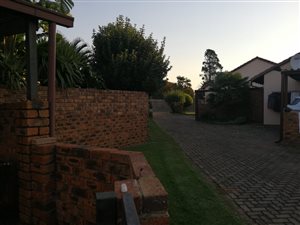 2 Bed Apartment in Pomona