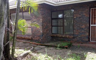 3 Bedroom Simplex in Birdswood