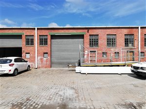 300 m² Industrial space in Queensmead Industrial