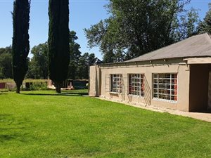 2 Bed House in Estoire