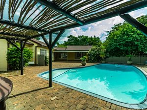 4 Bed House in Jacanlee